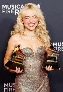 Sabrina-Carpenter