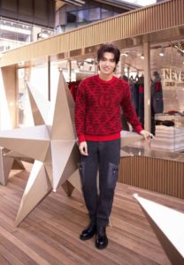 JERRY YAN-002-Pretty