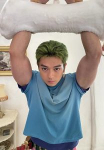 แมคเคนยู-006-Charming