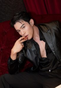 ต๊อด-ปนพงศ์-004-Attractive