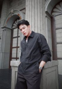 ต๊อด-ปนพงศ์-006-Graceful