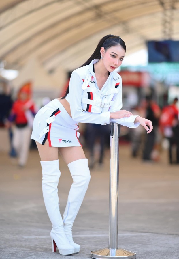 Cheerrada Chaiwong ภาพจากไอจี frontfacha