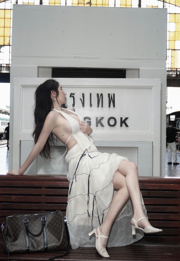 ถ่ายภาพที่สถานีรถไฟกรุงเทพ